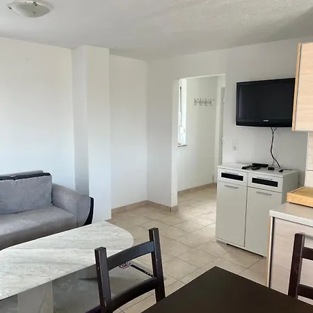 Mandarina Apartment